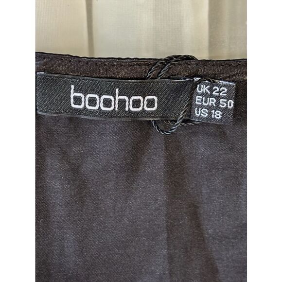 BooHoo Women’s Size 18 Black Plus Size Multi Strap Plunge Neck Cami Top • EUC - Picture 7 of 10